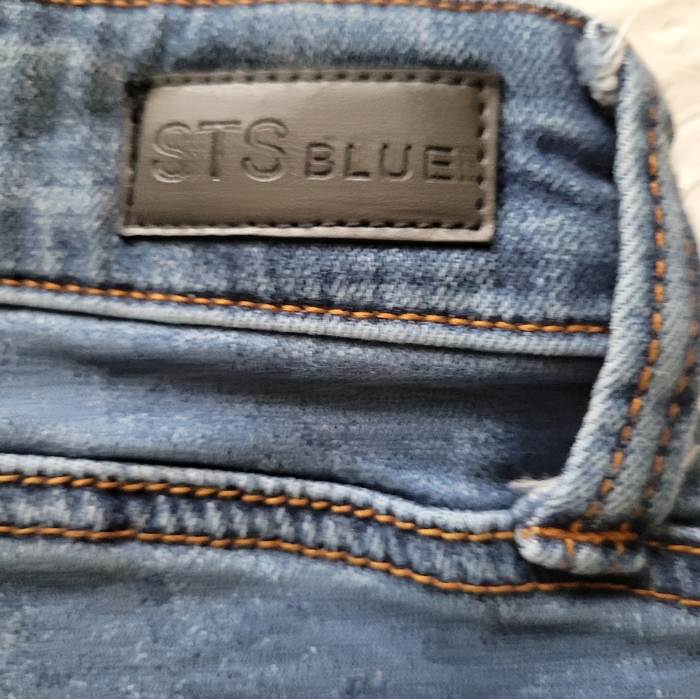 STS Blue Cassie Crop Blue Jeans Women's sz 26 - Picture 3 of 10